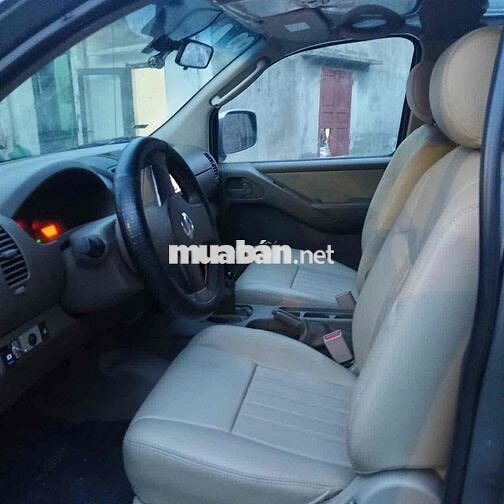 Nissan Navara 2014 2.5 AT - 2500 km