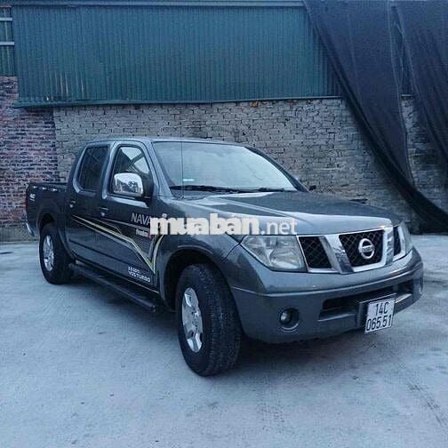 Nissan Navara 2014 2.5 AT - 2500 km