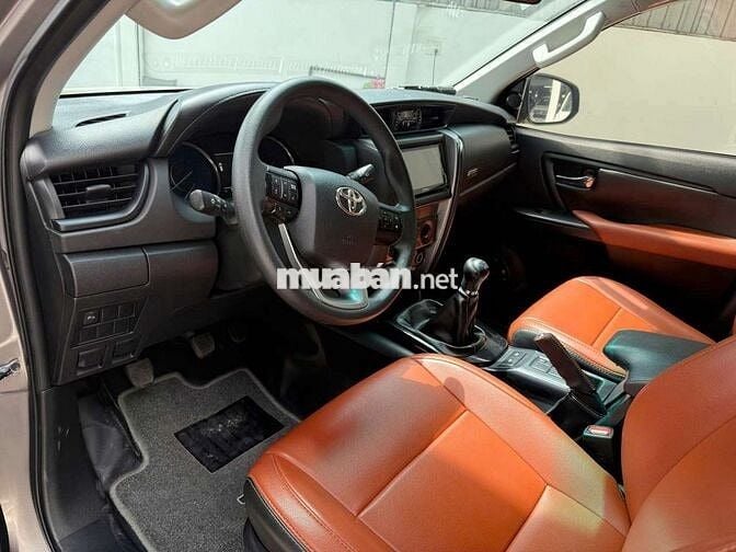Toyota fortuner 2.4G - 55000 km