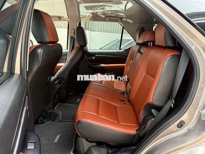 Toyota fortuner 2.4G - 55000 km