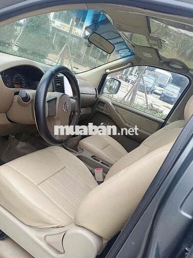 Nissan Navara 2014 2.5 AT - 2500 km