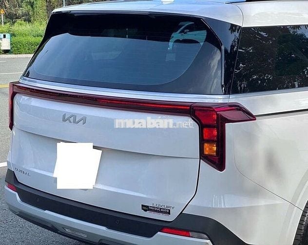 Kia Carnival 2025 Luxury mới 99%,7.000km,có vay NH