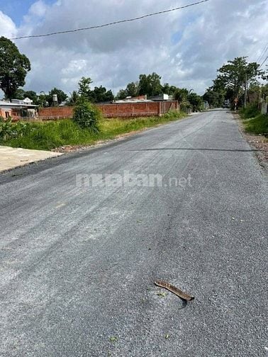 CHỦ GỬI BÁN ĐẤT(6,2X37) 277m2THỔ 105M2 MẶT TIỀN NHỰA ,TRUNG TÂM TTCC