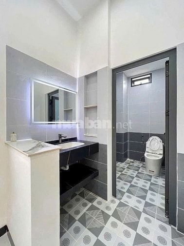 Bán nhà Lê Văn Sỹ, Phú Nhuận / 55m2 / 2 tỷ 390 triệu / sổ hồng riêng