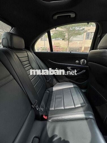 Mercedes Benz E Class 2021 E300 AMG - 23000