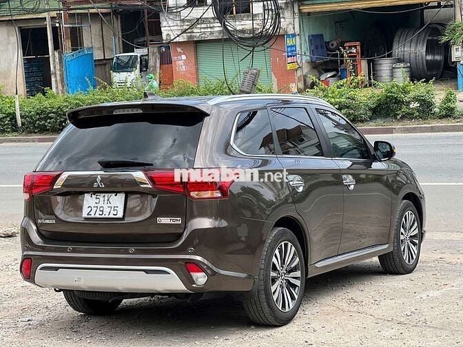 Mittsubishi Outlander 2022 2.0 CVT - 39000 km