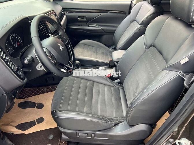 Mittsubishi Outlander 2022 2.0 CVT - 39000 km