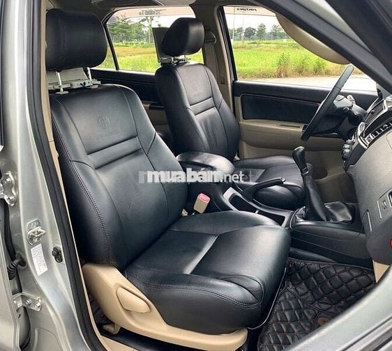 Toyota Fortuner 2014 2.5G 4x2 - 150000 km