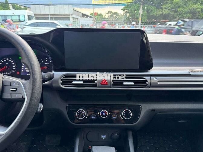 Hyundai Stargazer 2024 Tiêu chuẩn 1.5L,màu đỏ,1v2