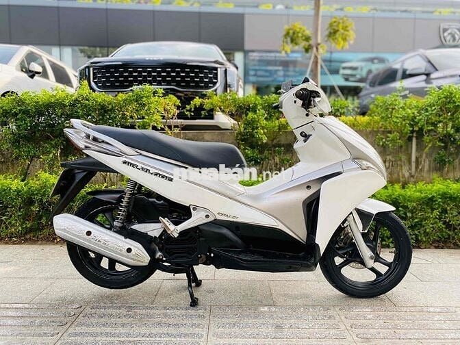Thanh Lý Xe HONDA AIR_BLADE Fi Máy Móc Zin Êm