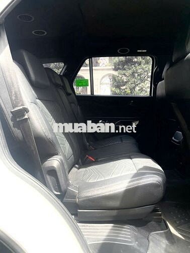 Ford Everest Titan 2022