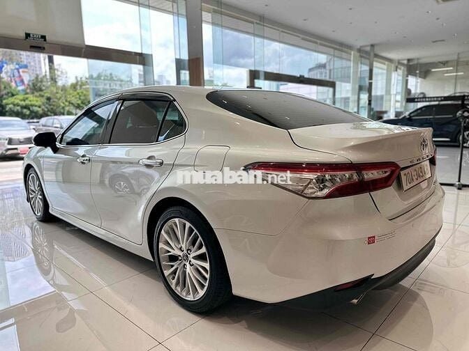 Toyota Camry 2019 2.5 Q HÃNG BH 1 năm đ/co