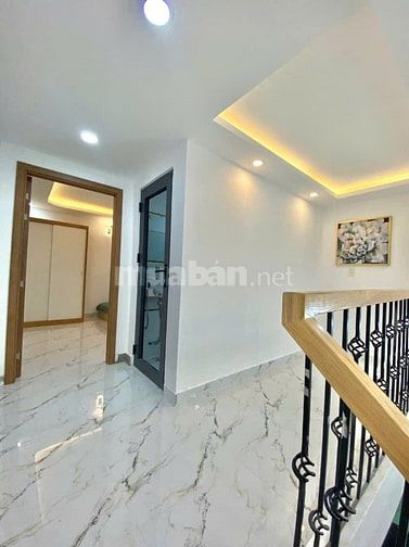 Nhà mơi hoàn công , ở ngay - Hồ Văn Long -P.Tân Tạo- Bình Tân