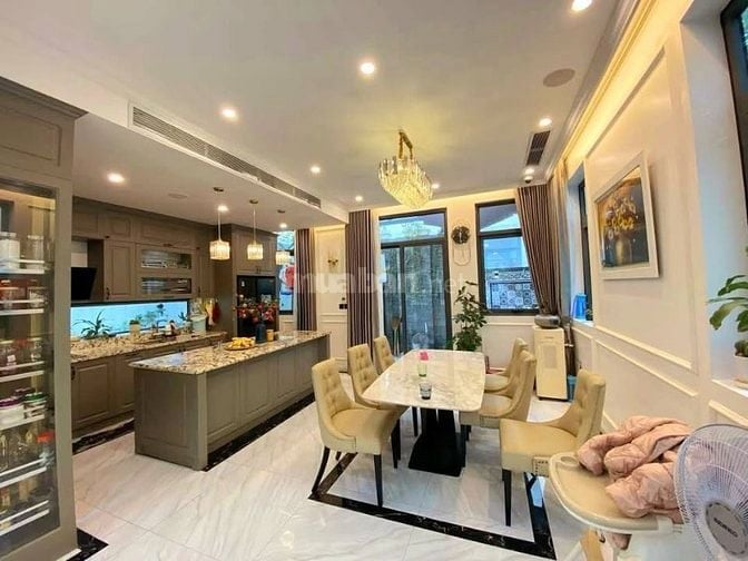 Lê Trọng Tấn_68m2_6 tầng_thang máy_ô tô qua nhà_ngõ thông_kinh doanh 