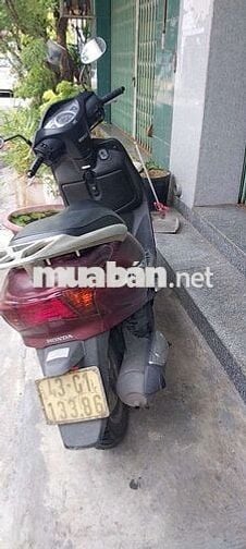 ban xe lead màu đỏ như hình