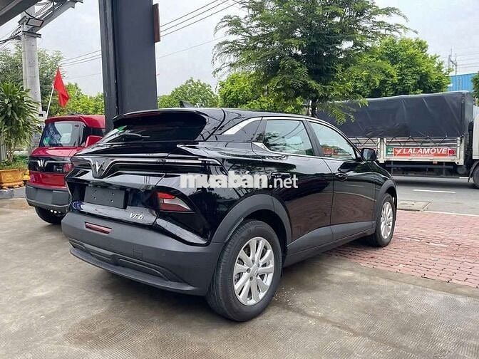 VF6 - MIỄN PHÍ SẠC + HT VAY LS THẤP