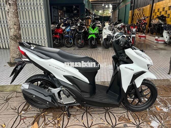Vario 125 lên khóa thông minh.