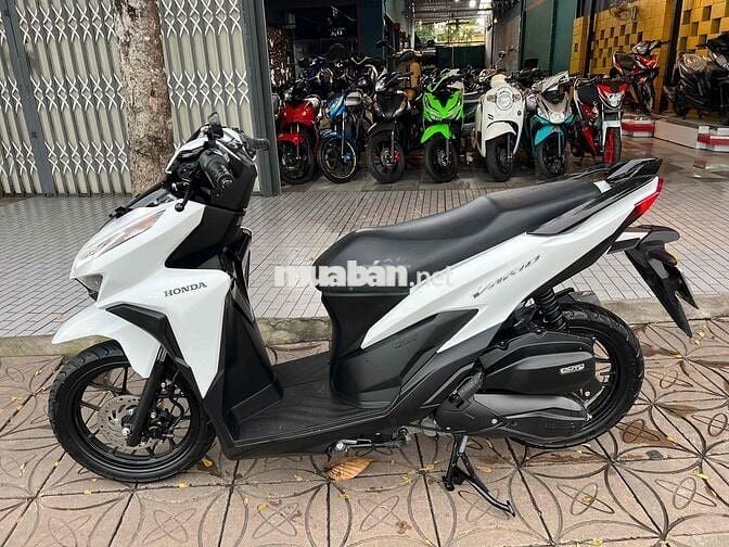 Vario 125 lên khóa thông minh.