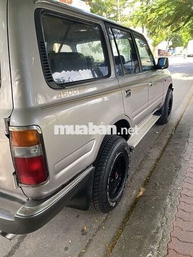 Toyota Land Cruiser 1993 - 300000 km