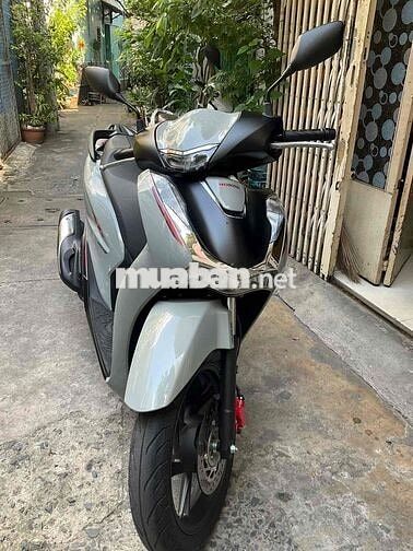 SH 160 abs màu Xám Xi Măng 2024 mới chạy 5.000km