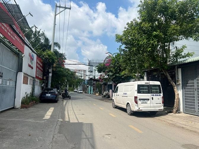 Lô Đất Vuông A4 Full Thổ Cư, Gần Phạm Văn Đồng Linh Đông Chỉ 7 tỷ 100m