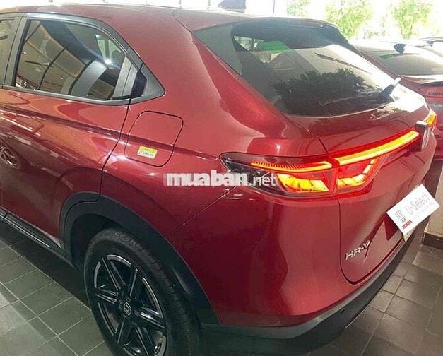 Honda HRV G Đỏ 2023- 24798 km, có hỗ trợ vay góp
