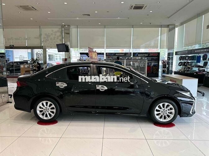 Toyota Corolla Altis 2022 tự động BH HÃNG TOÀN QUO