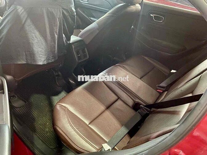 Honda HRV G Đỏ 2023- 24798 km, có hỗ trợ vay góp