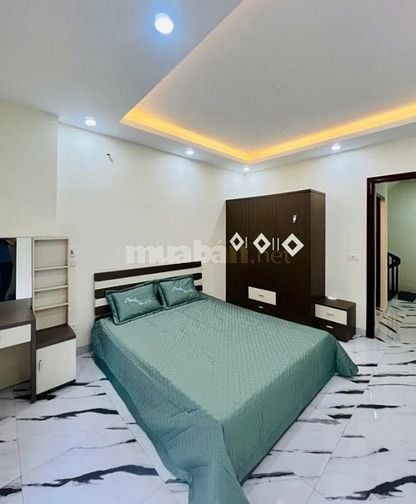 Bán nhà 4 tầng khu VIP hồ Hoàng Cầu, tiêu chí vàng, giá chỉ 17 tỷ