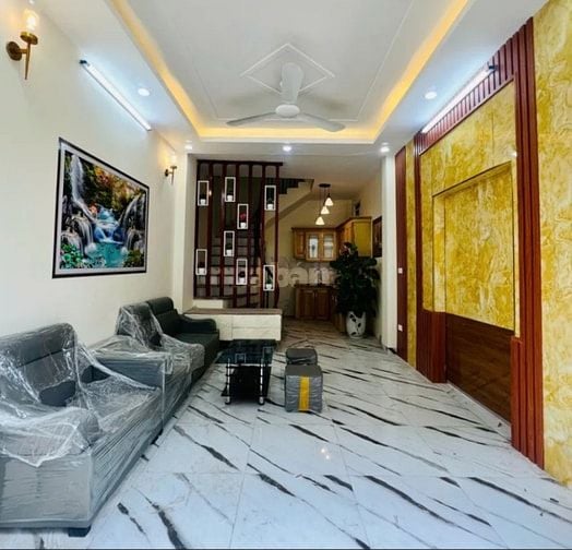 Bán nhà 4 tầng khu VIP hồ Hoàng Cầu, tiêu chí vàng, giá chỉ 17 tỷ