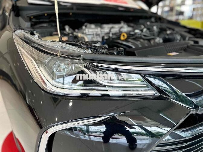 Toyota Corolla Altis 2022 tự động BH HÃNG TOÀN QUO