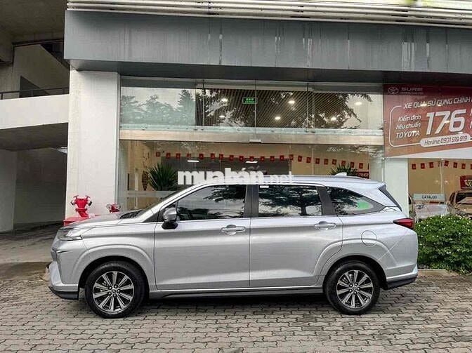 Toyota Veloz Cross 2022 CVT - siêu lướt