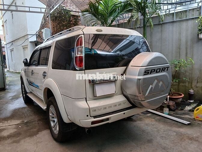 Ford Everest 2015  - 175800 km