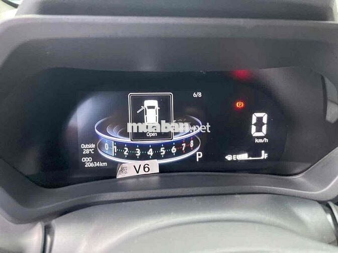 Toyota Veloz Cross 2022 CVT - siêu lướt