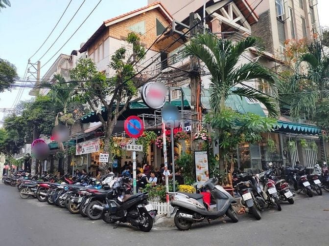 Sang nhượng quán CF góc 2 mặt tiền khu bàu cát ,P14, Quận Tân Bình 