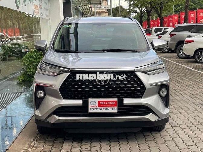 Toyota Veloz Cross 2022 CVT - siêu lướt