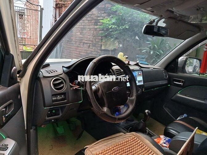 Ford Everest 2015  - 175800 km