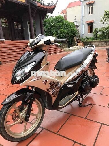 YAMAHA nouvo