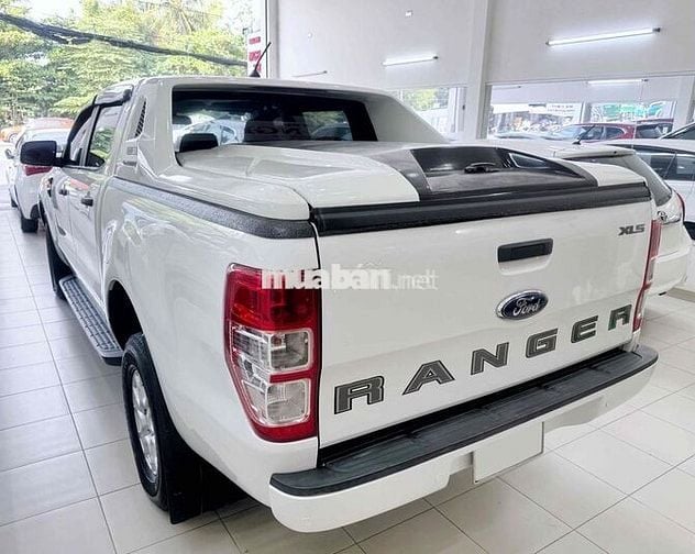 Ford Ranger XLS 2.2 4x2 AT Cuối 2018