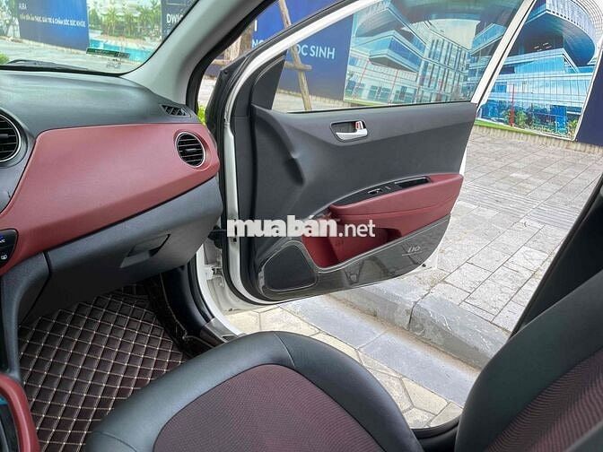 Cần Bán Hyundai Grand i10 2019 số Tự động ,xe đẹp