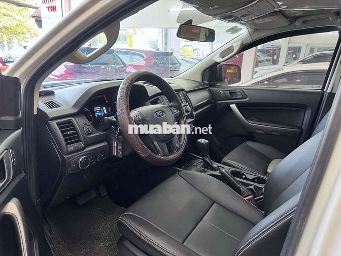 Ford Ranger XLS 2.2 4x2 AT Cuối 2018
