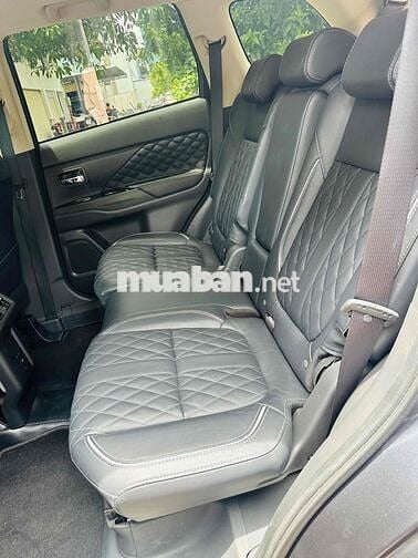 OUTLANDER 2.0 CVT PREMIUM - SX 2024, ODO 11.500 KM
