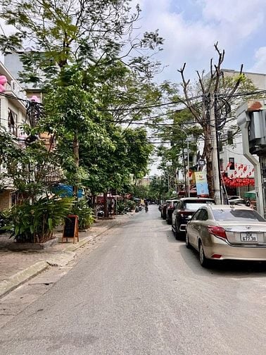 Bán nhà mặt ngõ 158 Hồng Mai - Diện tích 51m2 Kinh doanh sầm uất