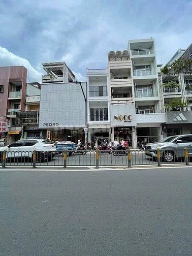 Cho thuê nhà mặt tiền đường Hai Bà Trưng, Phường Võ Thị Sáu, Quận 3