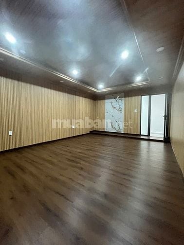 Chủ cần cho thuê căn nhà mới đường Lý Chính Thắng p8 Q3 