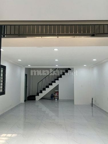 Chủ cần cho thuê căn nhà mới đường Lý Chính Thắng p8 Q3 