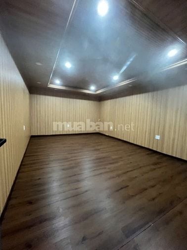 Chủ cần cho thuê căn nhà mới đường Lý Chính Thắng p8 Q3 
