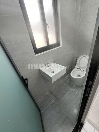 Chủ cần cho thuê căn nhà mới đường Lý Chính Thắng p8 Q3 