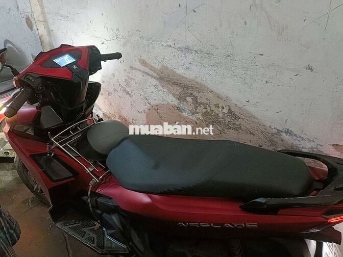 Cần bán xe tay ga AB 125ie ít đi