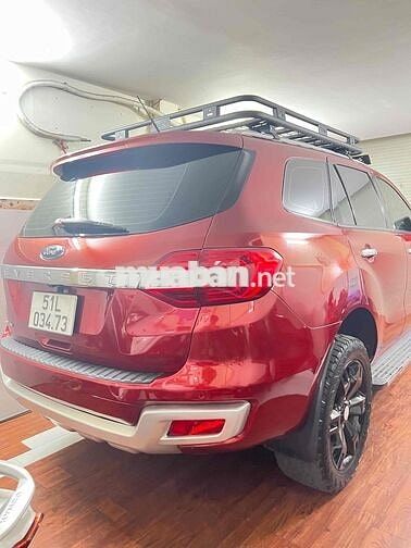 Ford Everest 2016 Titanium 2.2L 4x2 AT - 110000 km